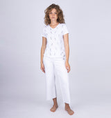 Kurzarm Shirt aus reiner Baumwolle in Weiß mit V-Ausschnitt und maritimen Motiven