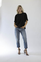 HMHL4-KT-220 – Boxy Shirt Schwarz | Hertha Margarethe Habsburg | Royale Denim Kollektion