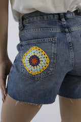 Boheme Denim Short Damen – Handmade Patch | Vintage midel Waist