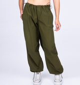 Angesagte Parachute Hose mit weitem Bein und Tunnelzug in Khaki