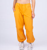 Leichte Parachute Pants mit weiter Beinform und Tunnelzug in Orange