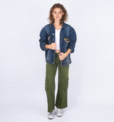 Limitierte Jeansjacke im lässigen oversize Style mit hochwertiger floraler Jacquardmusterung