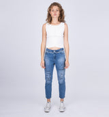 Streng limitierte Paula S High Waist Loose Fit Jeans mit silbernen Steinen und destroyed Look