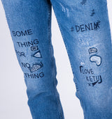 Streng limitierte Paula S High Waist Loose Fit Jeans mit silbernen Steinen und destroyed Look