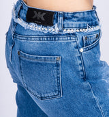 Streng limitierte Paula S High Waist Loose Fit Jeans mit silbernen Steinen und destroyed Look