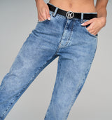 TESS S – ELEGANZ TRIFFT LÄSSIGKEIT