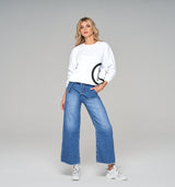 Weißes Sweatshirt mit Rundhals und coolem 3D-Print