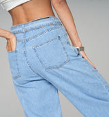 Modell EMMA – die perfekte Jeans für jeden Figurtyp.