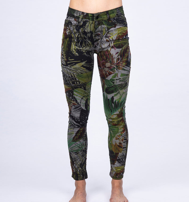 Skinny Fit Hose mit Print im grünen Dschungel-Design